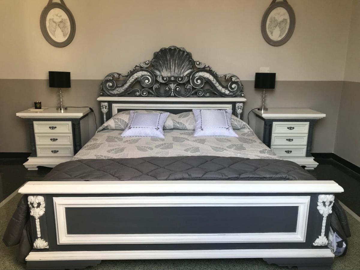 B&B Villa Prestigio 노비리구레 외부 사진
