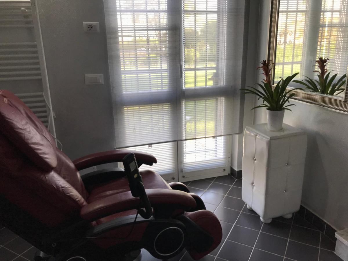 B&B Villa Prestigio 노비리구레 외부 사진