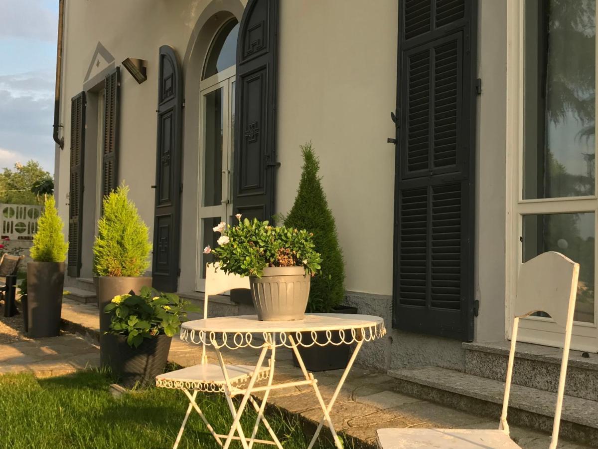 B&B Villa Prestigio 노비리구레 외부 사진