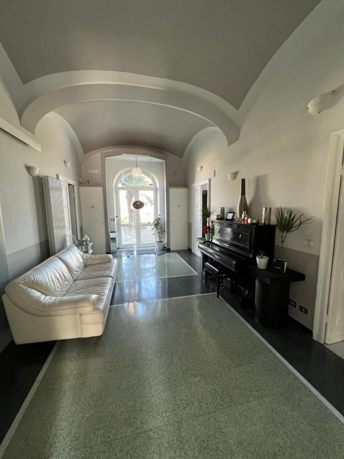 B&B Villa Prestigio 노비리구레 외부 사진