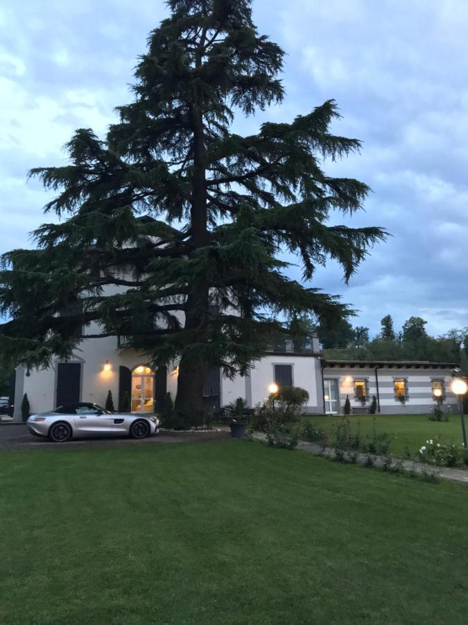 B&B Villa Prestigio 노비리구레 외부 사진